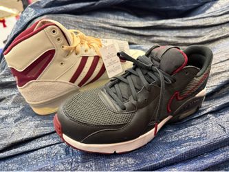 Brand new adidas 11am brand new Nikeairmax size 11
