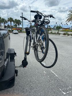 Heavy Duty Yakama Bicycle Hitch Rack