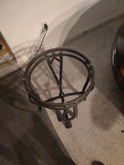 Round Metal Table Base with glass top