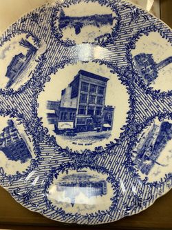 1910 Bee Hive Clothing Co Sioux falls SD Souvenir plate City Institute Libra