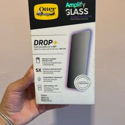New Never Open Otter Box Screen Protector Privacy Screen 
