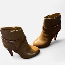 Tory Burch Dorese Ankle Boots
