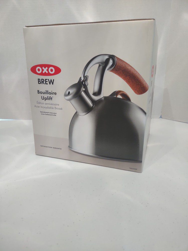 OXO Brew , Bouilloire Uplift Tea Kettle for Sale in Miami, FL - OfferUp