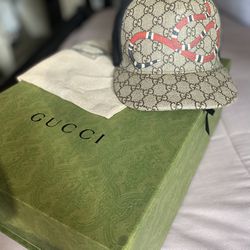 Gucci Hat.