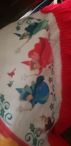 Vintage Cinderella tree skirt