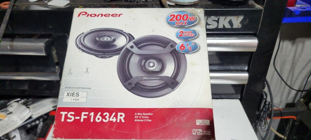 Pioneer 6.5 Speaker