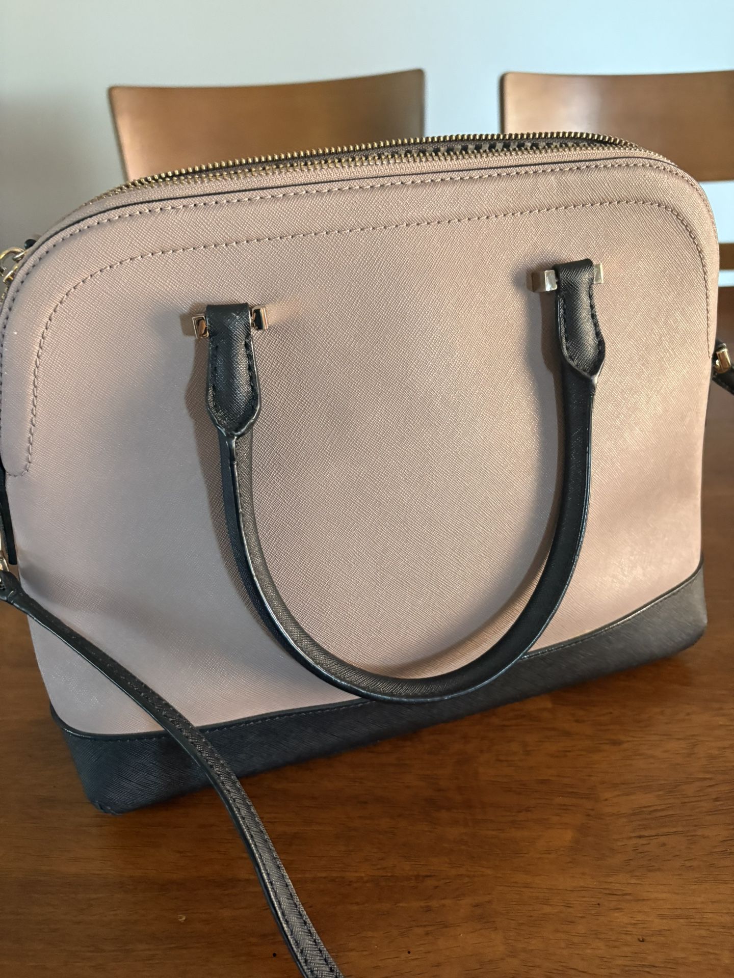 Name Brand Ladies Bags