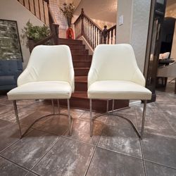 Beautiful Set Of Teo Accent Chairs In Excellent Conditionon