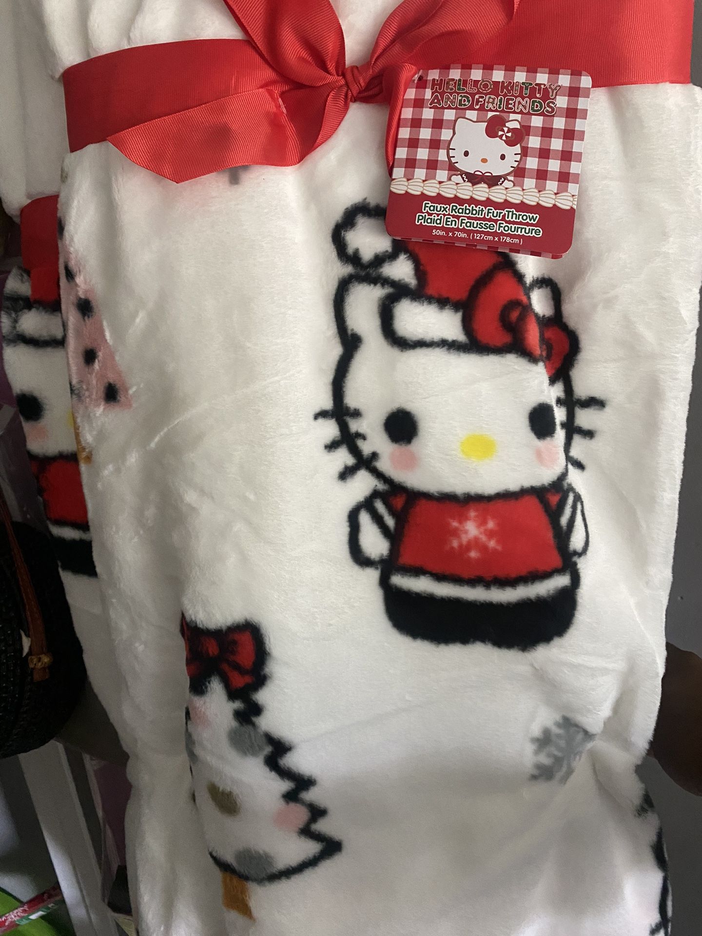Hello Kitty Blanket Throw