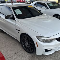 2017 BMW M4 Convertible 