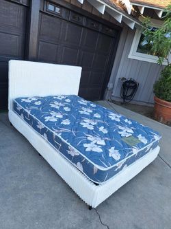 Full Size Bed