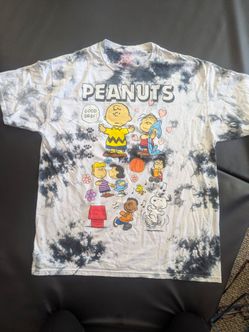 Men's Peanuts tie dye graphic r