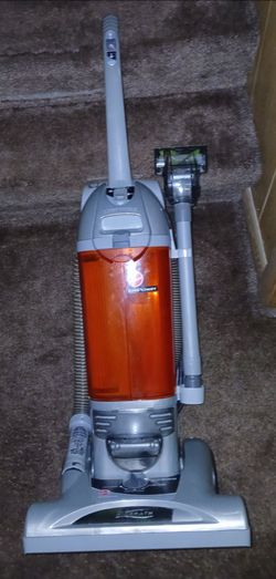 Hoover bagless vacuum cleaner