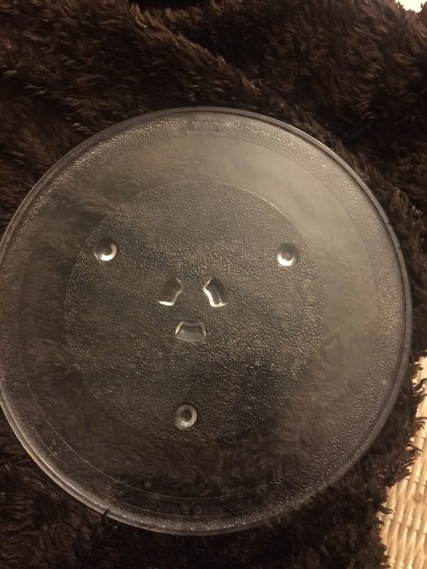 Glass microwave plate/tray 11 1/2 inches, turntable.