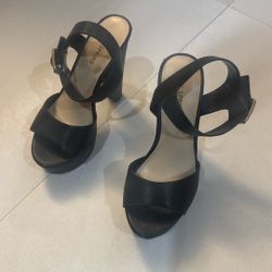Size 6 Heels 