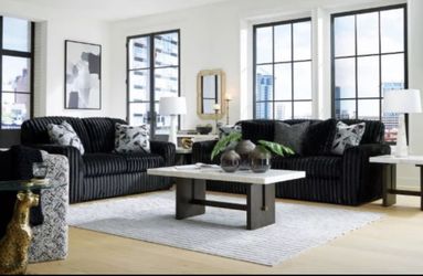 Theme of the Day: Dark Tones!