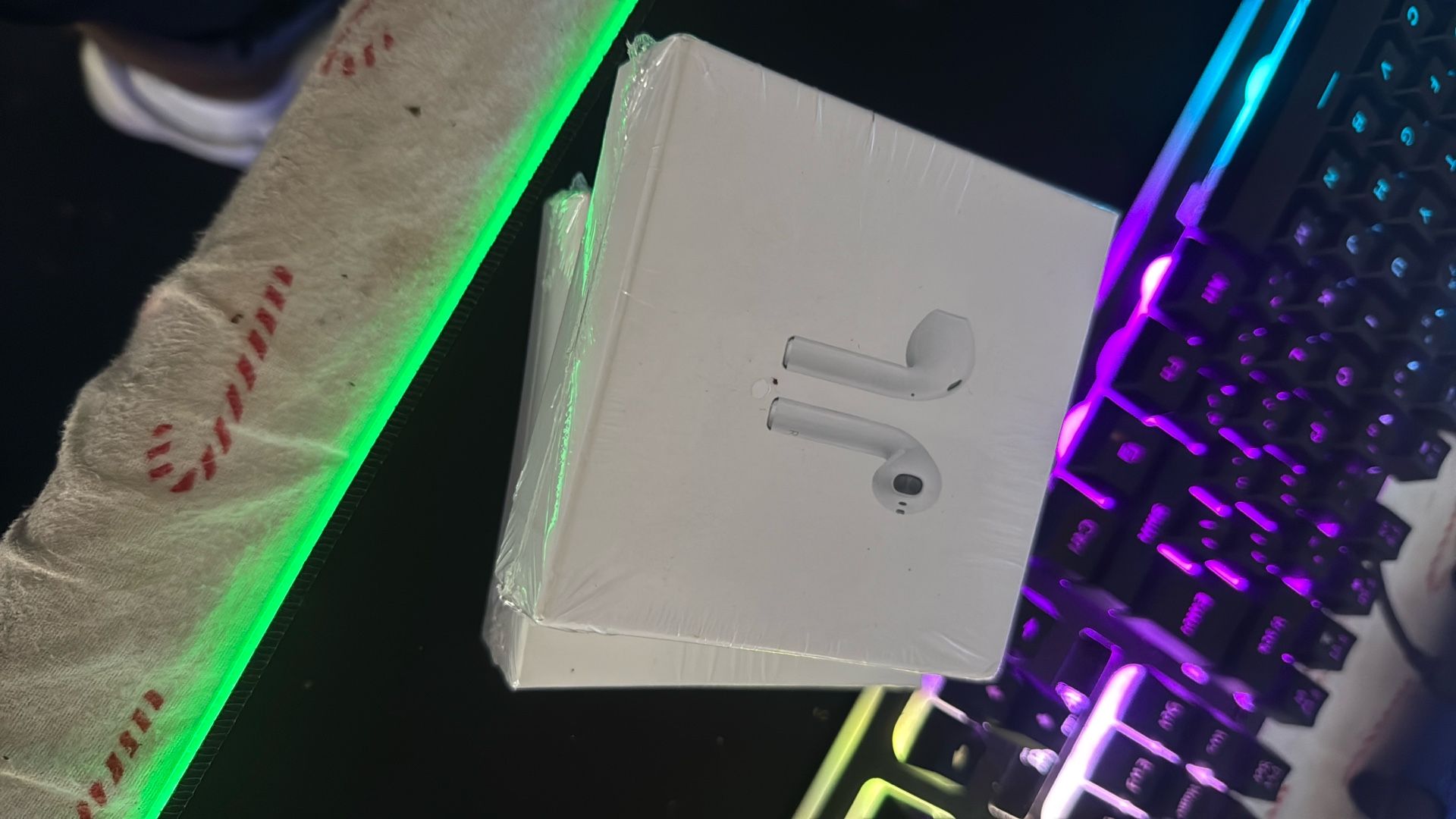Apple AirPods
