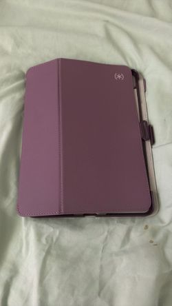 Speck - Balance Folio Case for Apple iPad 11"(A16 chip 2025) and iPad 10.9" (10th Generation) - Plumberry Purple