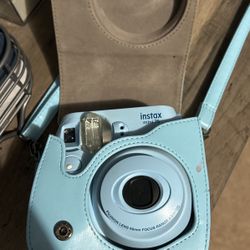 Instax mini 7s Camera And Case