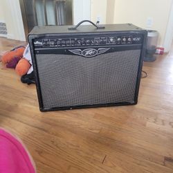 Peavy Vk 212 Tube Amp 2 12 Inch Speakers