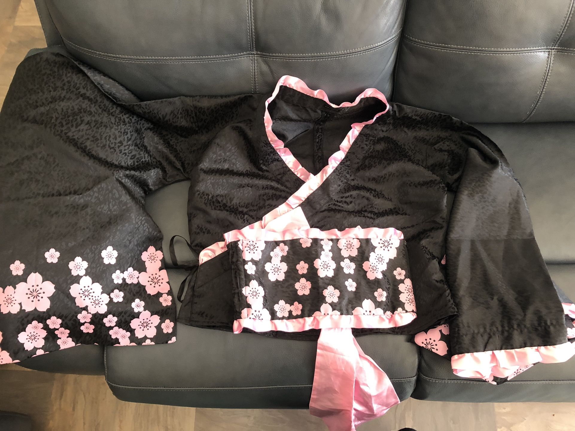 Beautiful QUALITY Asian Doll/ Harajuku Barbie Halloween Costume Cosplay 