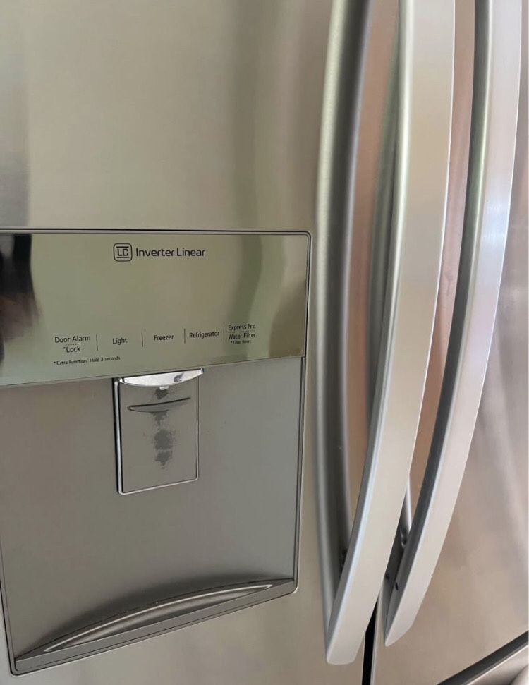 2022-LG Fridge