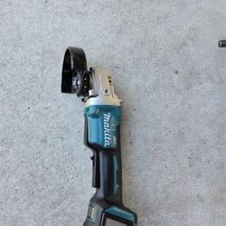 Makita DGA455Z 18V LXT Brushless 4-1/2-Inch Grinder, Paddle Switch, Tool only