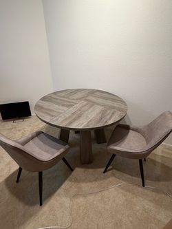Round Dining Table with 2 Chairs