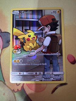 Pikachu (secret) 241/236 Rare Holo