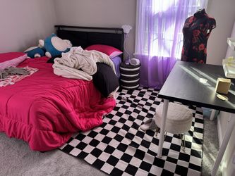 Moving - bed and desk
