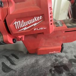 M18 FUEL 18V Lithium-Ion Brushless Cordless 1 in. Impact Wrench Extended Reach D-Handle (Tool-Only)
