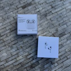 Apple AirPods – New / Sealed – Original