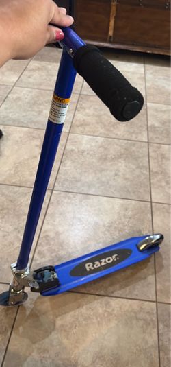2022 Blue Razor Scooter