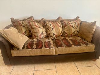 FREE SOFA AND LOVESEAT