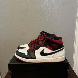 Jordan One Mids Size 11 In Men