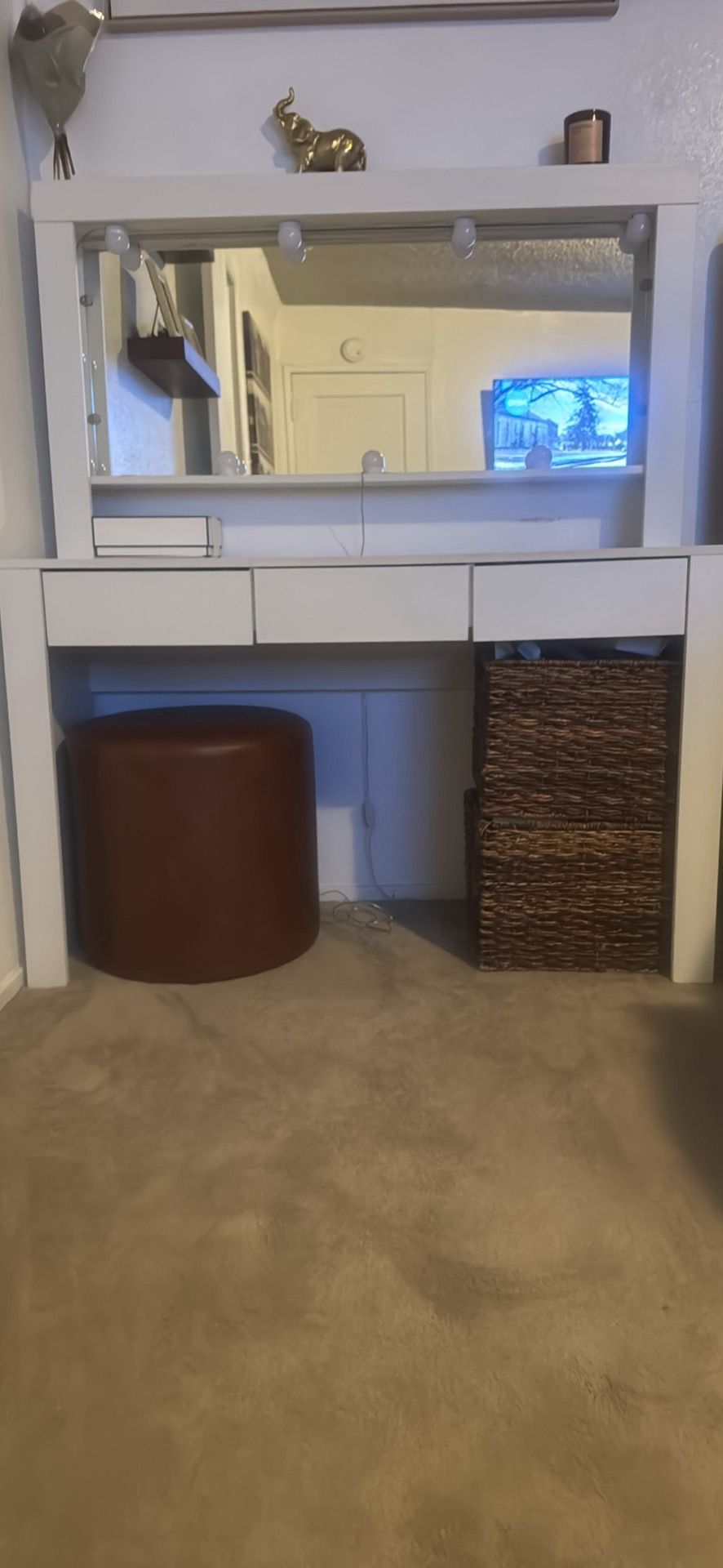 Make A Vanity