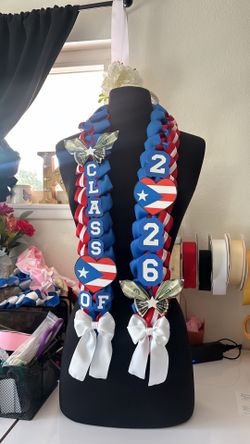 Graduation leis