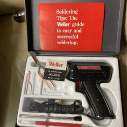 Weller Soldering Iron - Model 8200N