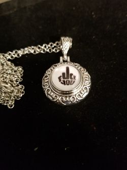 Snap button necklace