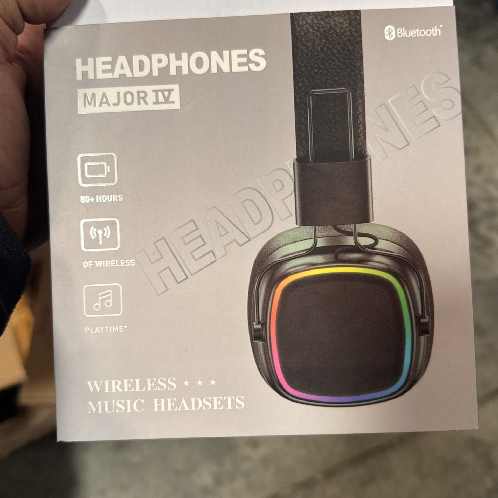 Headphones Bluetooth 20$