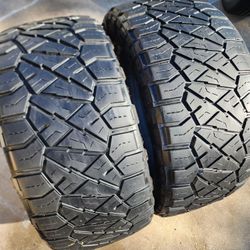 325/50/22 NITTO RIDGE GRAPPLER 