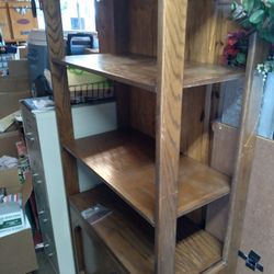 Display Shelf With Cabinet 