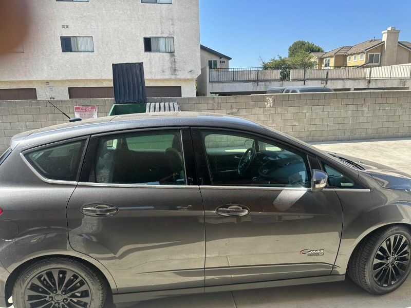 2017 Ford C-Max Energi