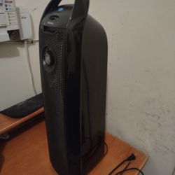 Holmes Tower HEPA Air Purifier With Air Ionizer Asking $40