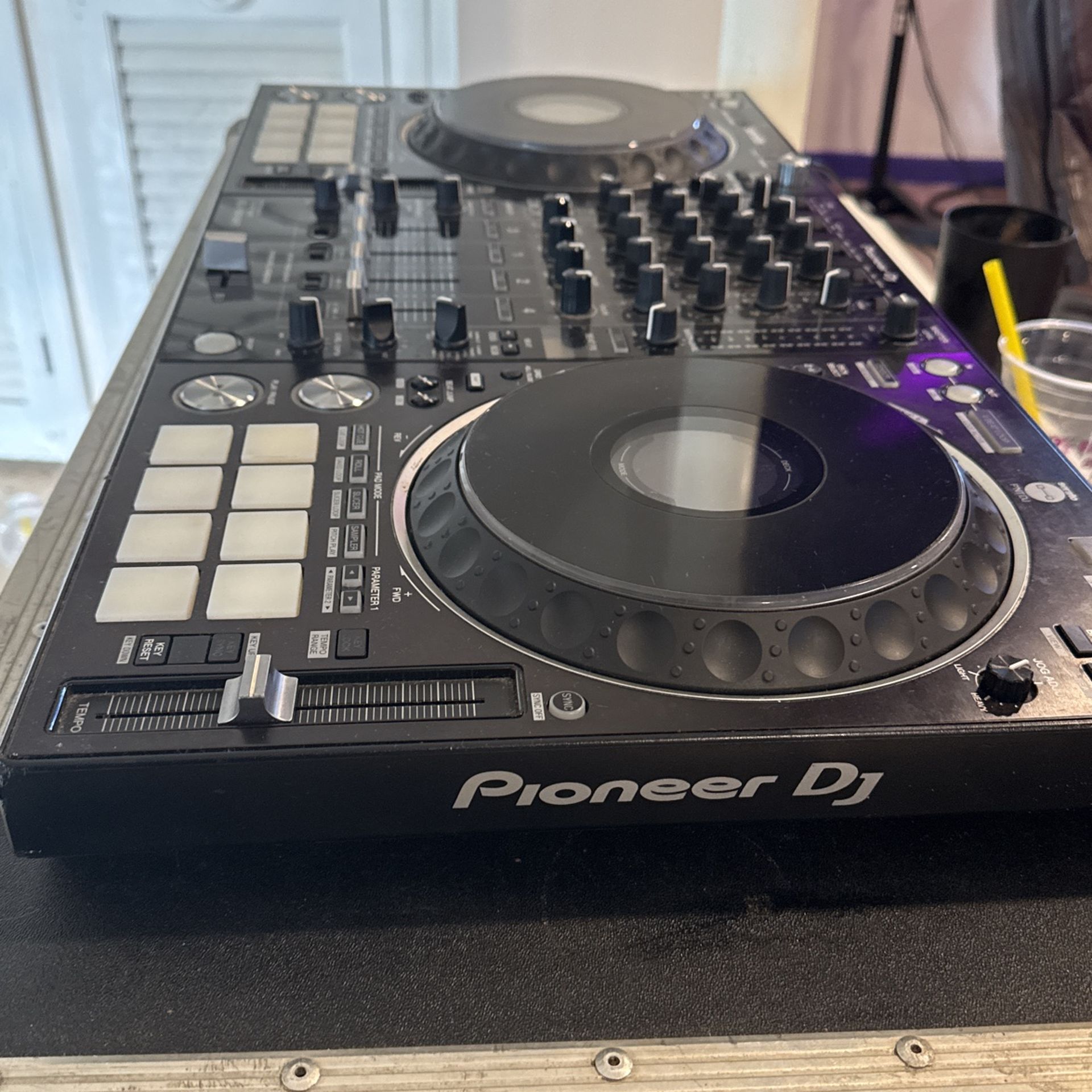 Pioneer DJ 1000srt