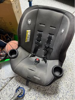 Cosco Apt 50 Convertible Car Seat (Black Arrows)