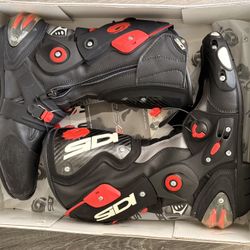 Sidi Vertigo Motorcycle Boots 