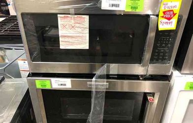 GE Over the Range Microwave (Model:JVM7195SKSS) D 45