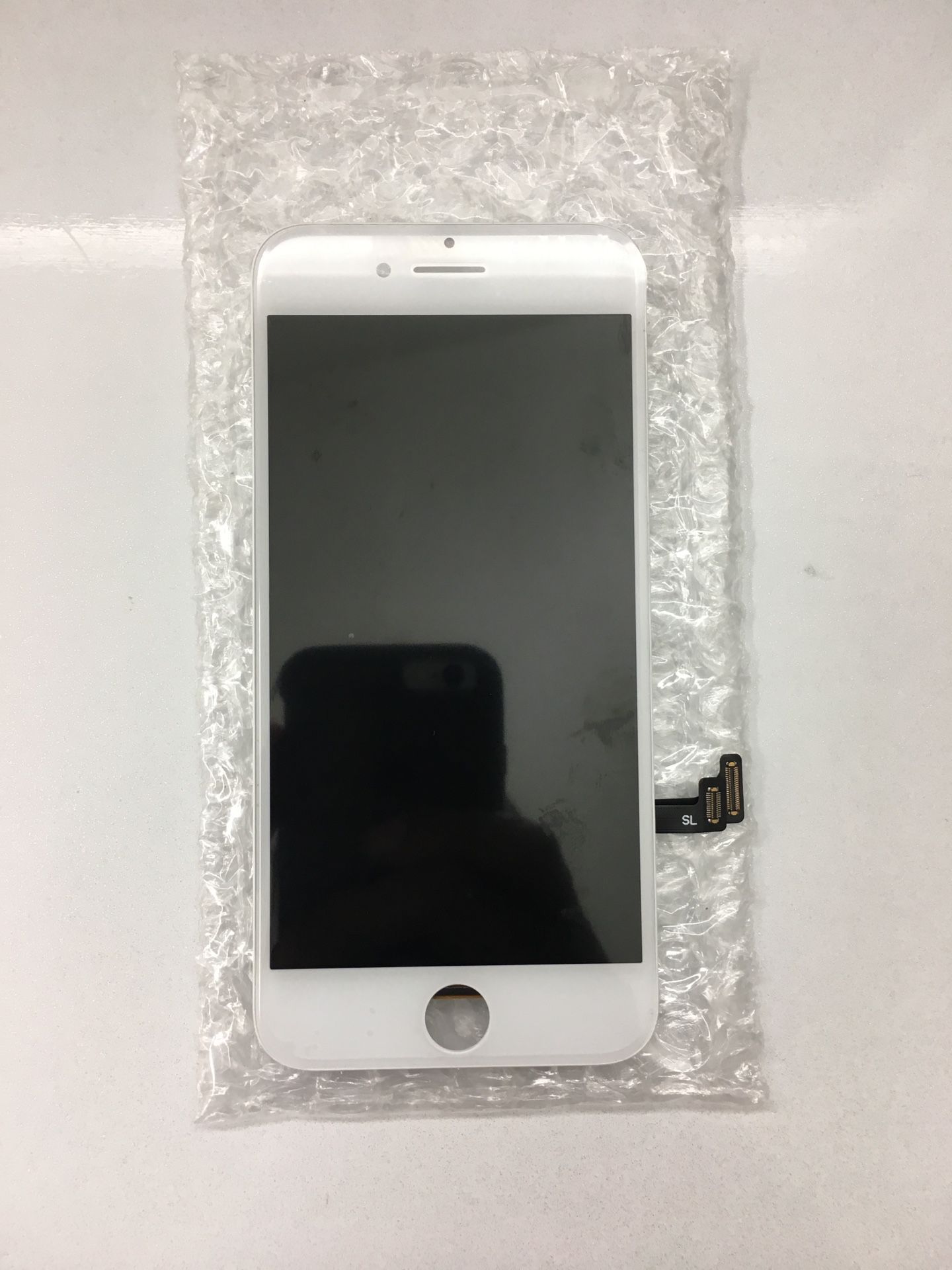 White iPhone 7 LCD Digitizer Touch Screen Assembly Part