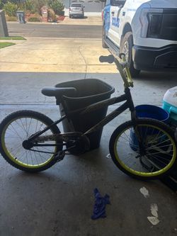 Huffy Kids BMX Bike Black and Yellow